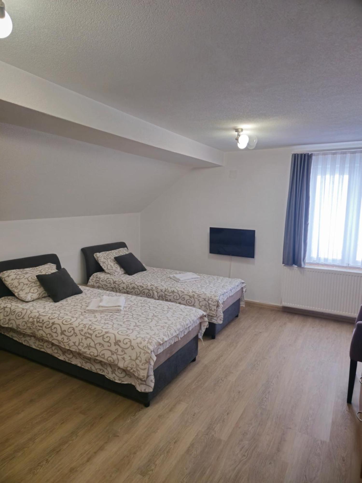 Apartments Tatic โคเปานิก ภายนอก รูปภาพ